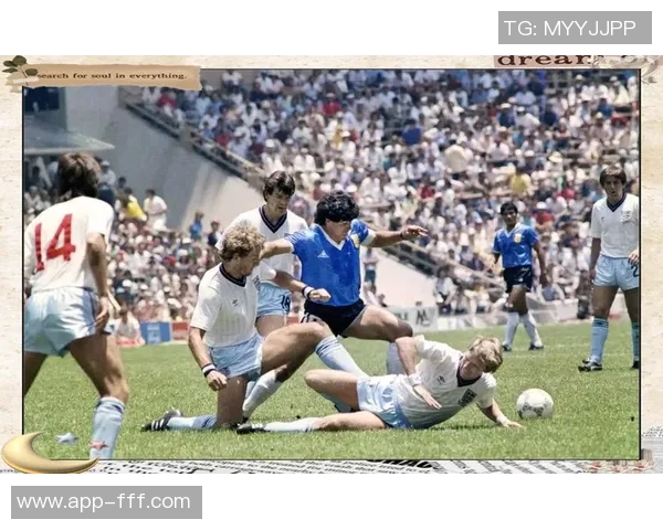 足球28号球员的传奇故事与赛场上的精彩瞬间回顾